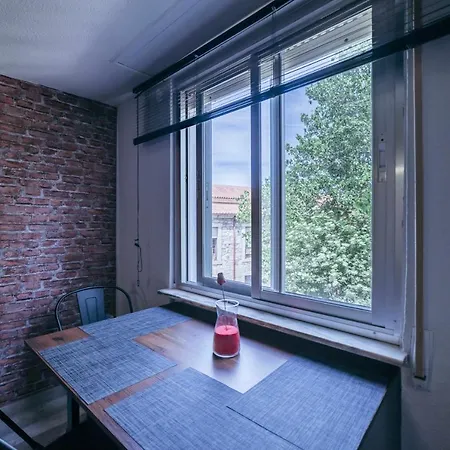 Jardines De La Encarnacion Lejlighed